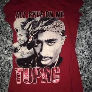 All eyes on me tupac t-shirt.